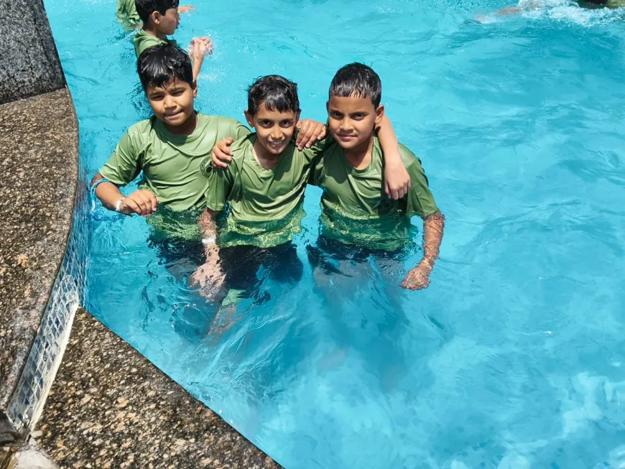 Excursion to Rangmanch, photo 21