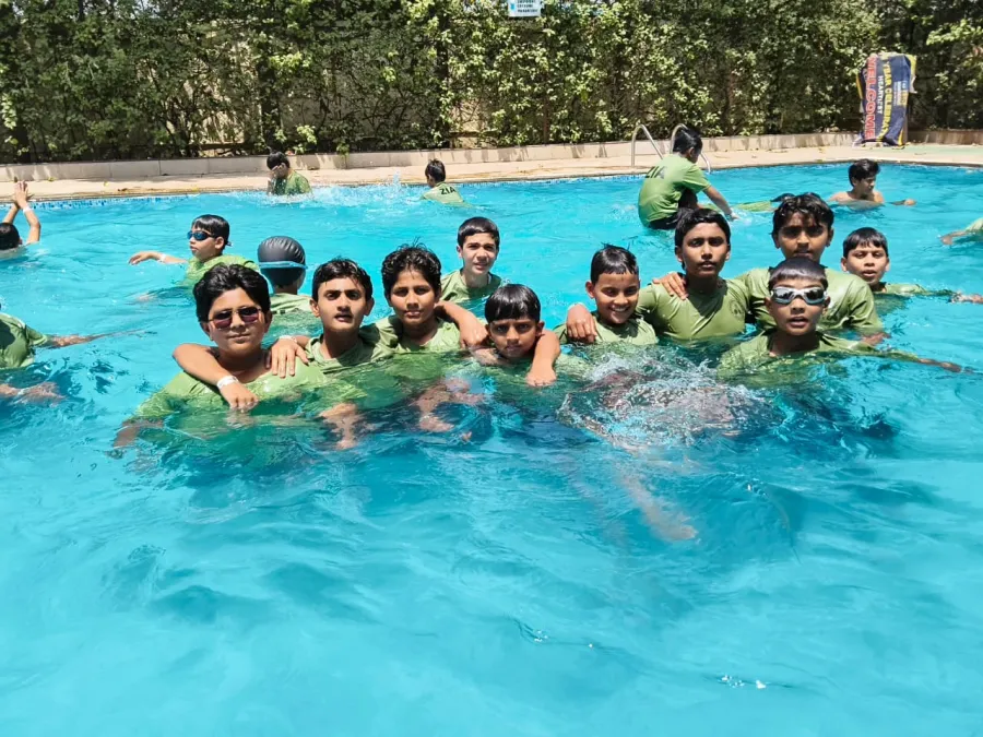 Excursion to Rangmanch, photo 29
